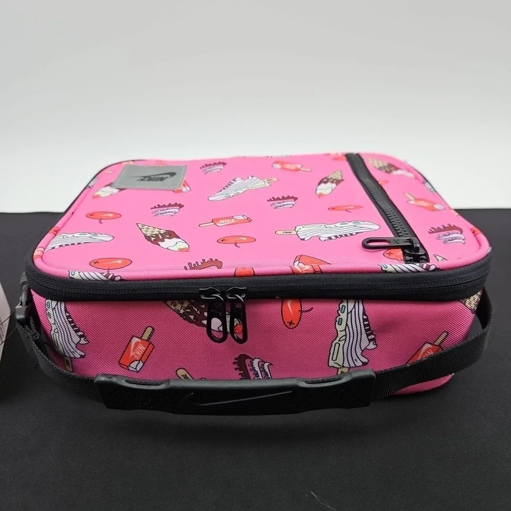 Nike Lunch Bag Tote Hard Shell-Lined Insulated Black‎ Pink New 9A2929-I27